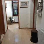 Pif Hirscher Apartment *