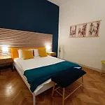 Pif Hirscher Apartment
