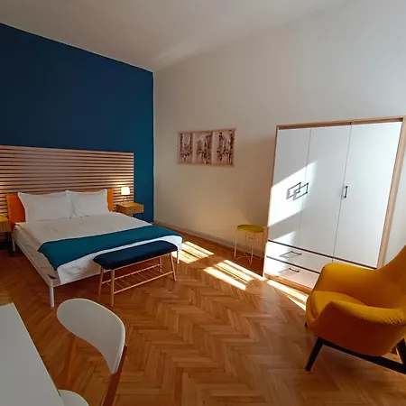 Apartment Pif Hirscher Brasov