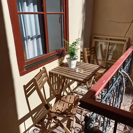 Pif Hirscher Apartment