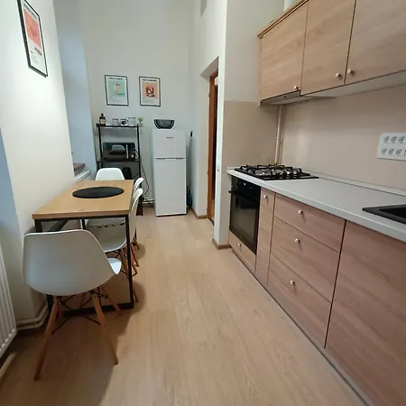 Apartment Pif Hirscher Brasov