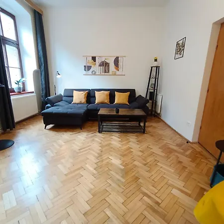 Apartment Pif Hirscher