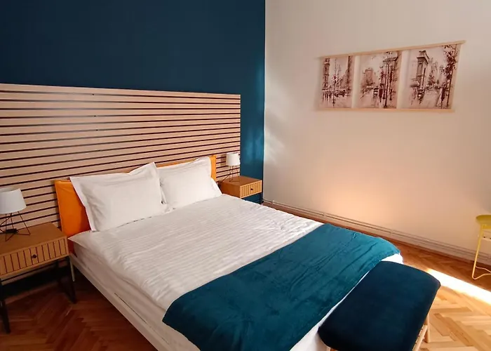 Pif Hirscher Apartment Brasov