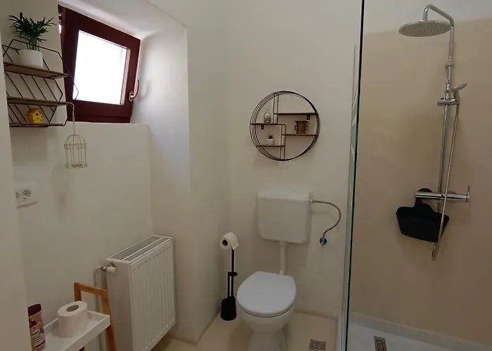 Pif Hirscher Apartment