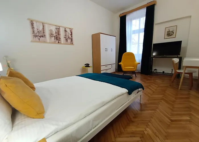 Pif Hirscher Apartment