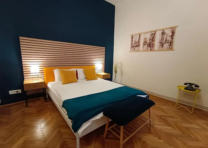 Pif Hirscher Apartment